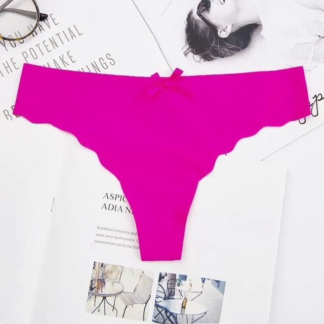 Women's solid colour thong