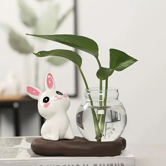 Hydroponic vase with ceramic rabbit for growing plants