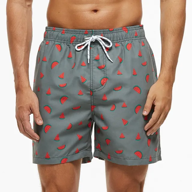 Men's quick-drying swim shorts with mesh lining and print