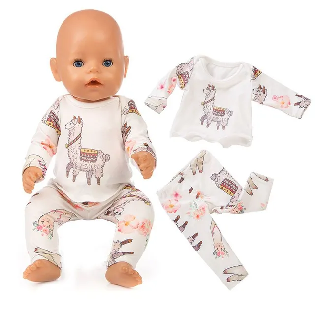 Gyönyörű baba ruhák készlet