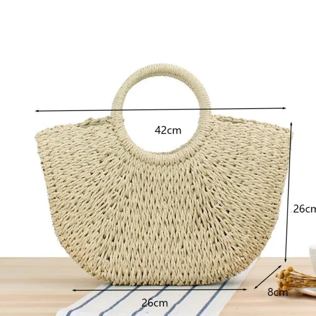 Women's straw beach bag