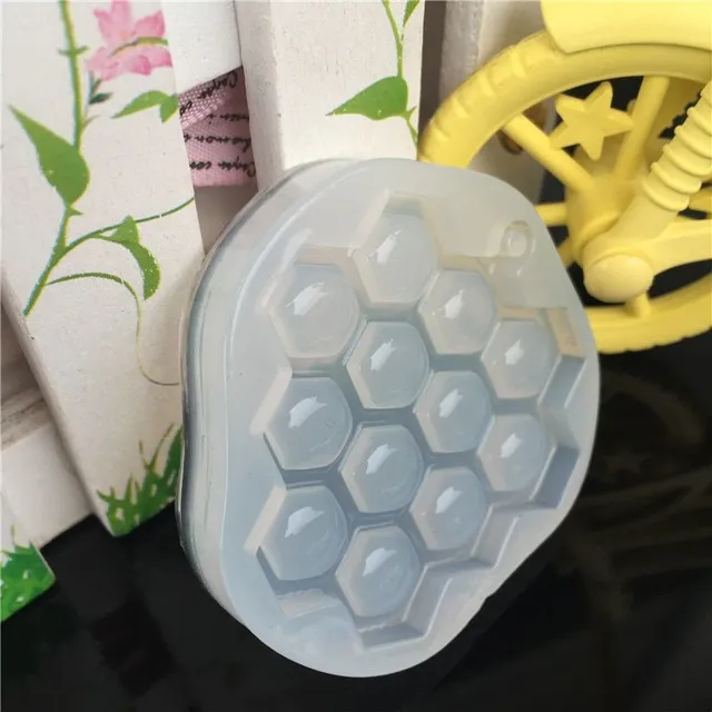 Silicone honeycomb mould