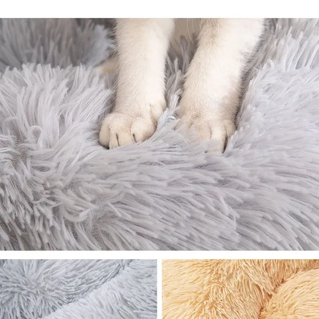 Large luxury dog bed for larger dogs