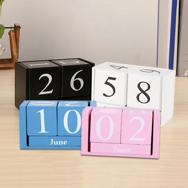 Wooden calendar made of cubes