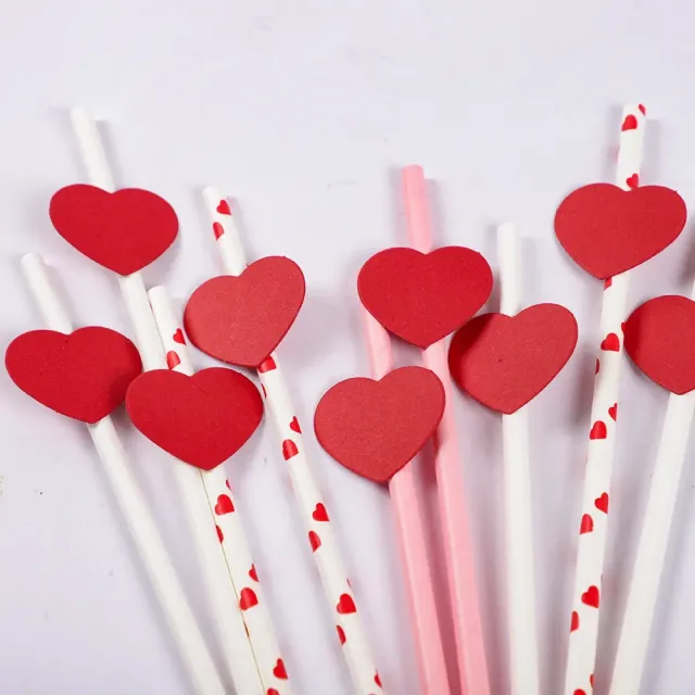 20 pieces of Valentine's Day paper parties straws decorated with hearts