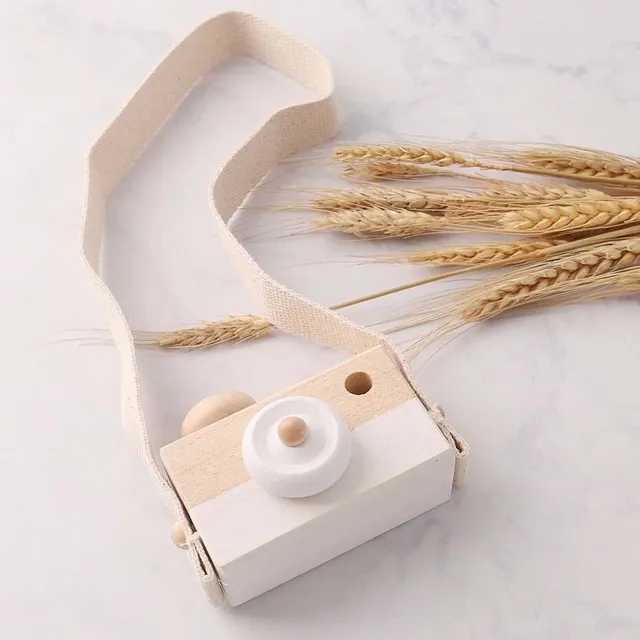 Wooden camera with Jeanice strap bila