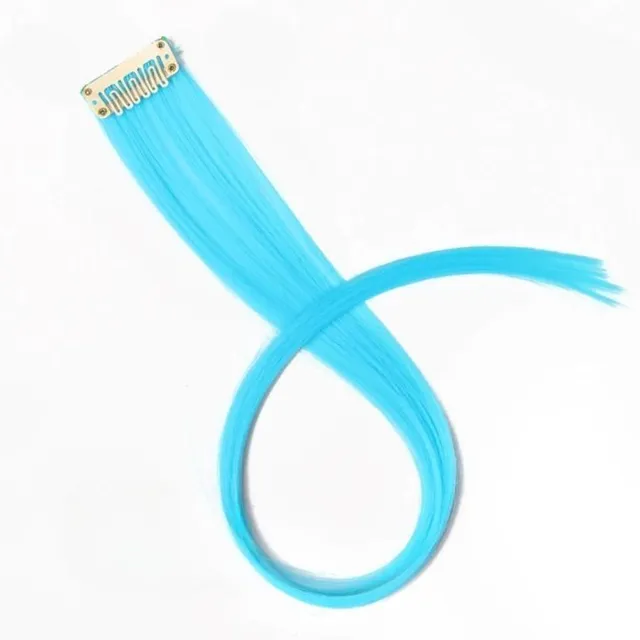 The spring of synthetic hair on the clip - different colors