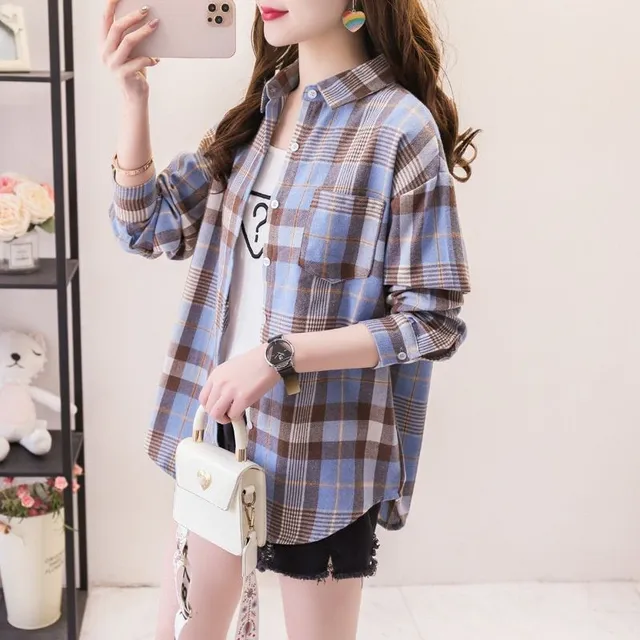 Women's free time flannel shirt with long sleeve