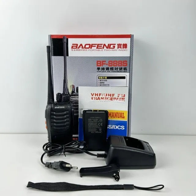 Baofeng 16 channel radio set with charging station