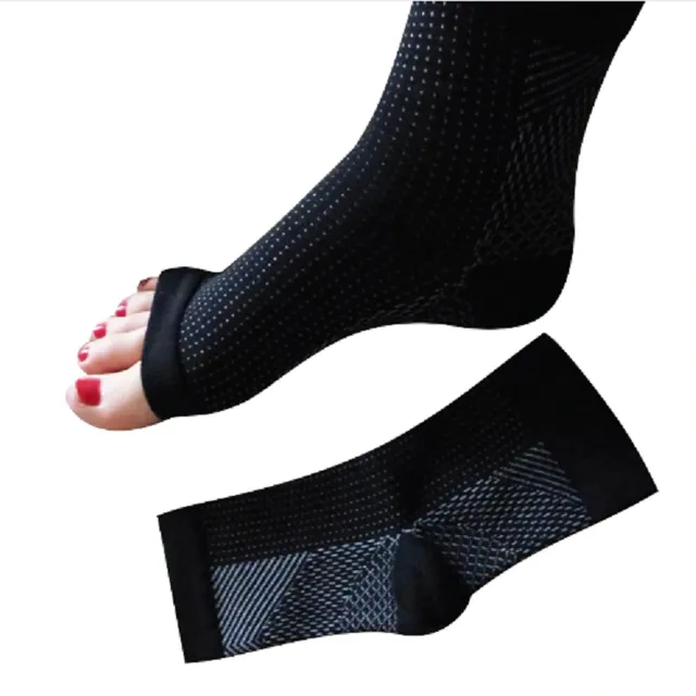 Compression socks with open toe