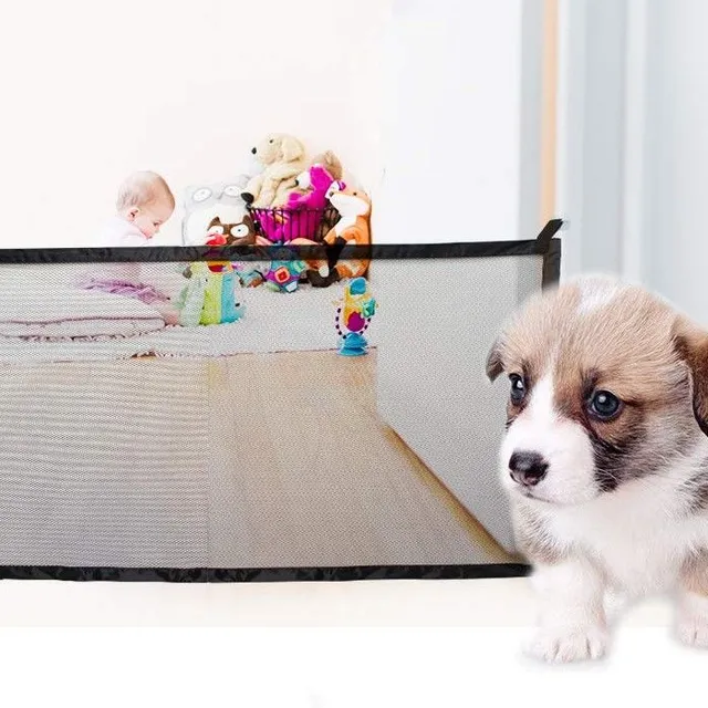 Mesh door barrier for dogs