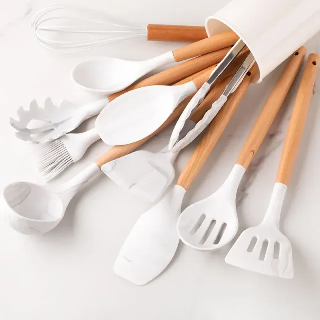 Kitchen utensils made of silicone with wooden handle - Set of 12 pieces