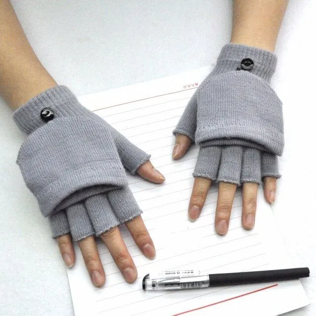 Women's knitted fingerless gloves