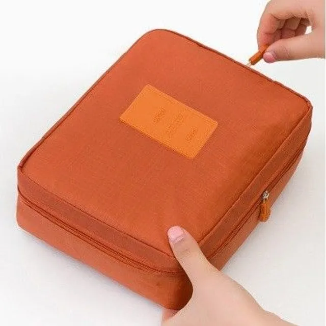 Cosmetic bag J3547