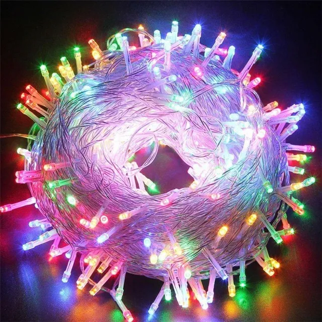 Ghirlandă luminoasă cu LED-uri de Crăciun Tobias (10, 20, 30, 50, 100 metri) - colorată