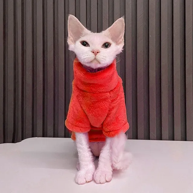 Plush sweatshirt for heartless cats Gregory