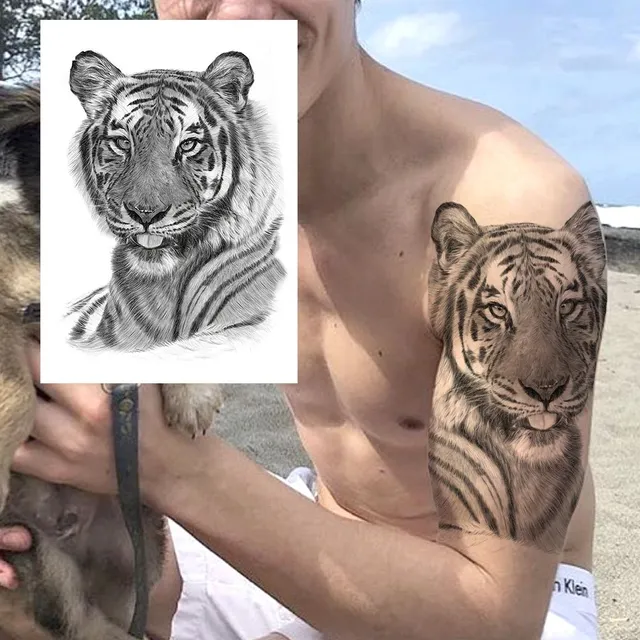 Falešné voděodolné tetování pro muže