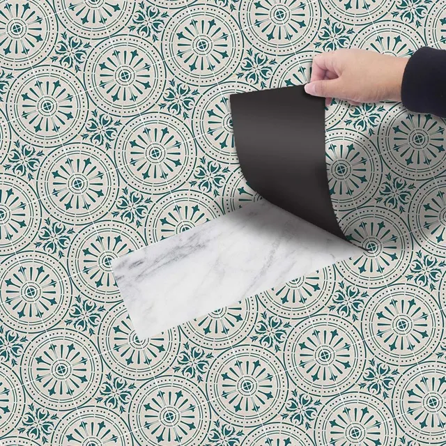 Tapety samoprzylepne do podłogi i ściany