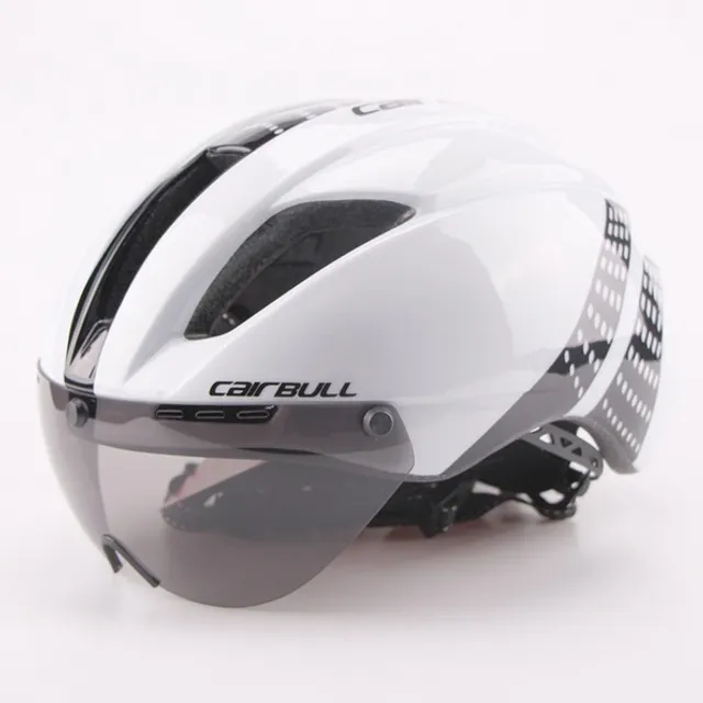 Men's cycling helmet with goggles