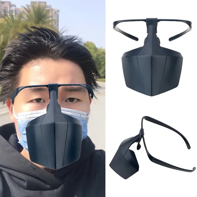 Protective face mask for motorcycle