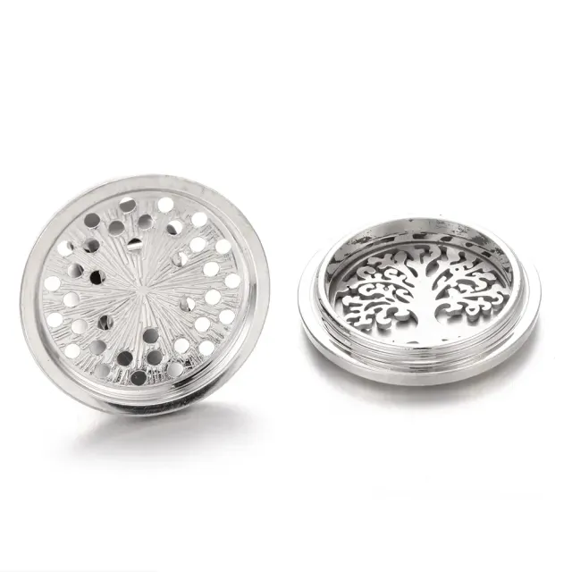 Aromatherapeutic diffuser fragrance into a car made of stainless steel and alloy shaped flower