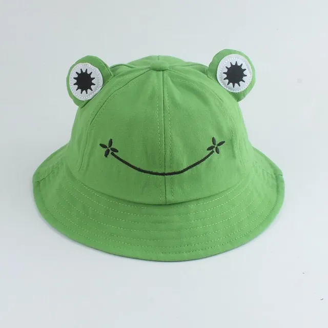 Stylish summer hat for children and adults with frog motif