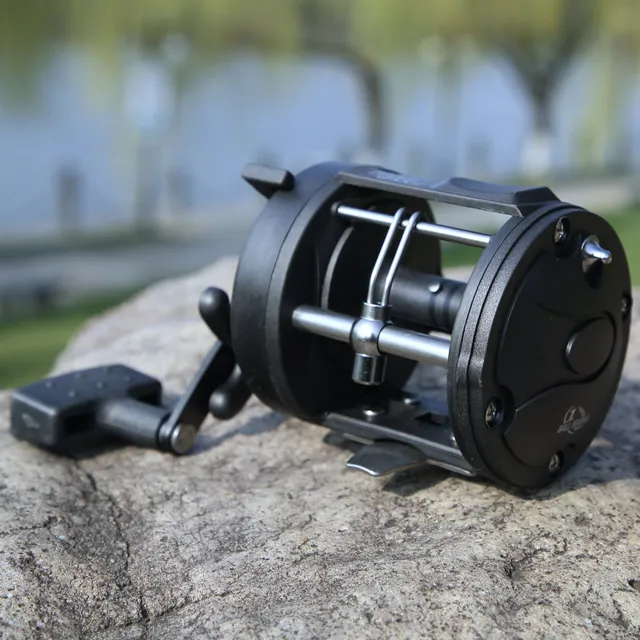 Universal Fish Reel - Sea and Freshwater Water, Ideal for Boats