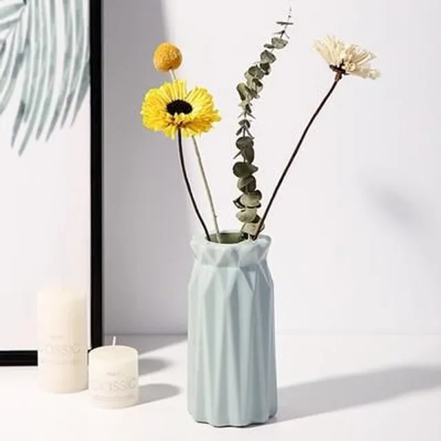 Colourful vase in Norwegian style