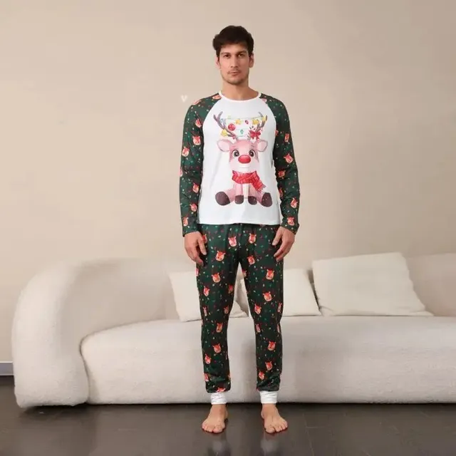 Rodinné vianočné pyžamo s potlačou sobov - kvalitné, mäkké a pohodlné