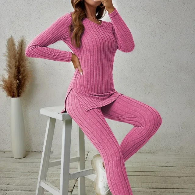 Ladies' two-piece set in ribbed knit - long sleeves, slit, bell bottoms