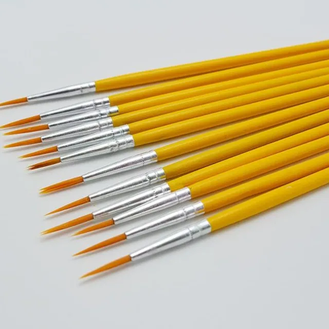 Set of paint brushes