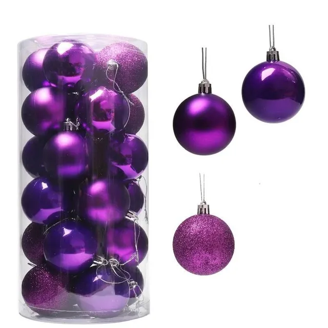 Trendy Christmas tree balls in different colours Bianca