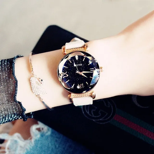 Elegant women's magnetic watch