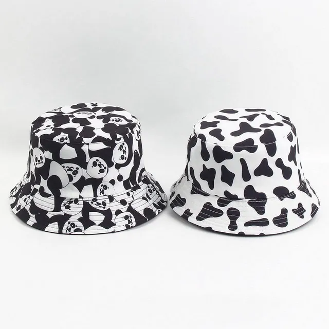 Stylish summer hat with animal patterns