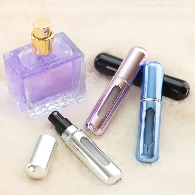 Portable travel perfume bottle with 8/5 ml spray