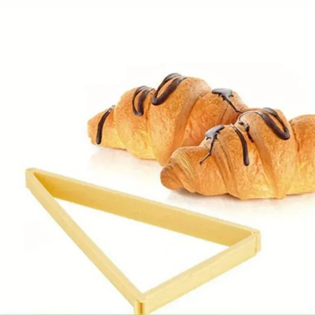 Practical plastic croissant knife