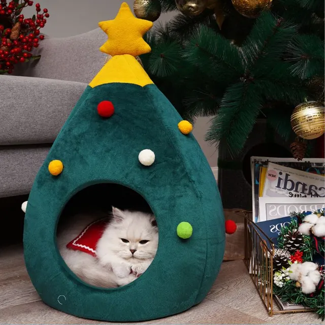 Cuib de Crăciun pentru pisici