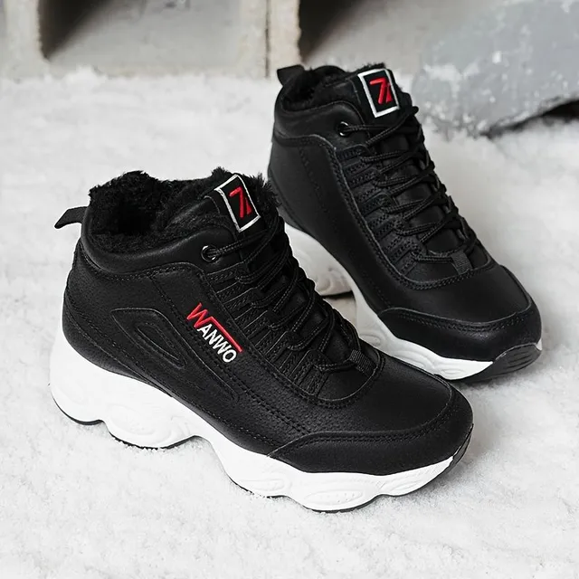 Winter high ankle sneakers with teddy inside, thermal lining, laced, with platform thick sole for comfortable walking