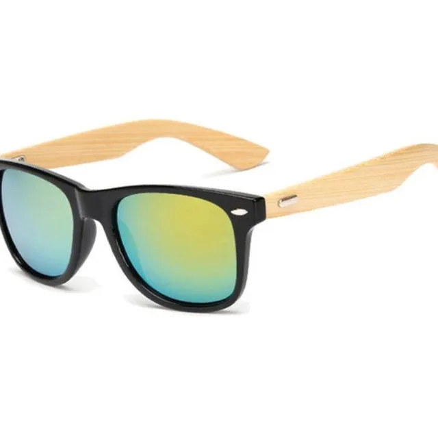 Retro glasses with wooden feet