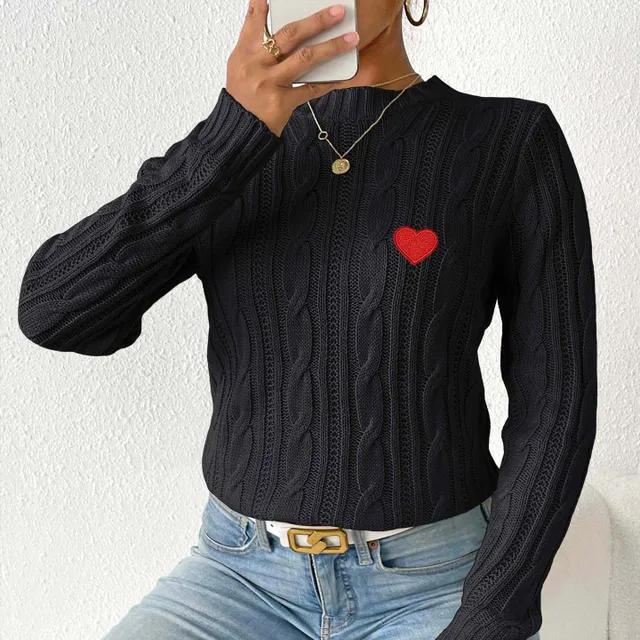 Ladies knitted sweater with round neck and long sleeves in cable pattern