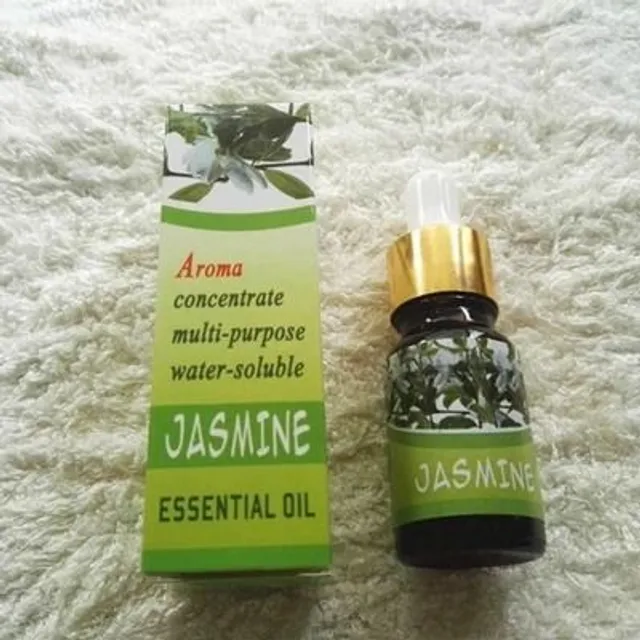 Aromatic oils into Aquilio diffuser