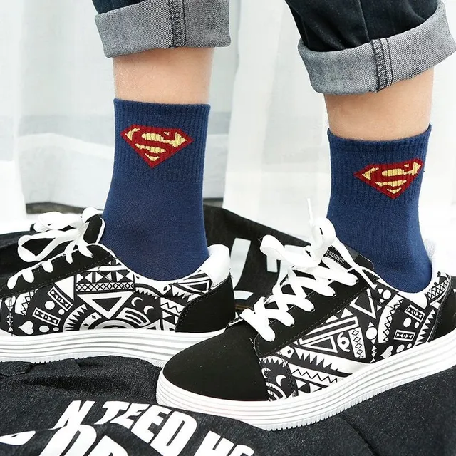 Șosete unisex stilizate cu motive de supereroi