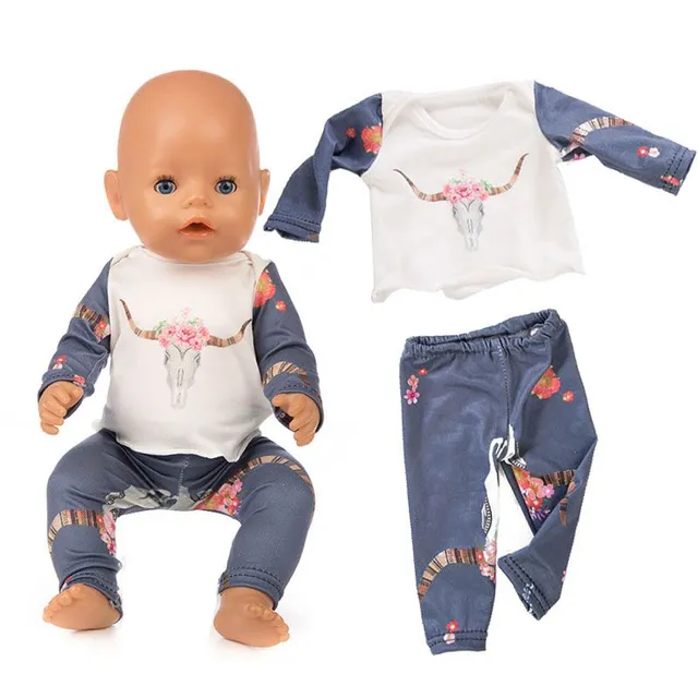 Gyönyörű baba ruhák készlet