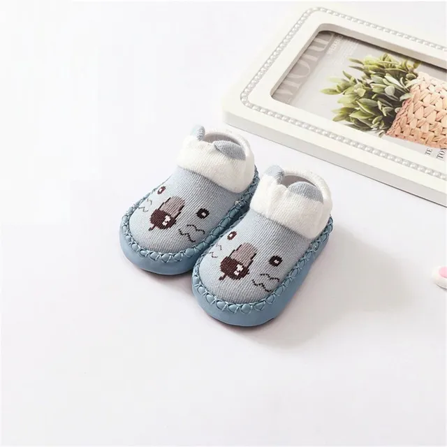 Baby socks with animal