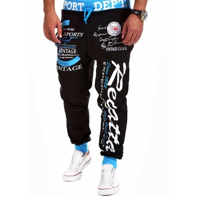 Sweatpants with a distinctive print Jeff