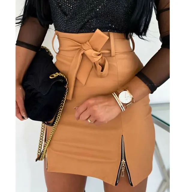 Women's high waisted leatherette skirt