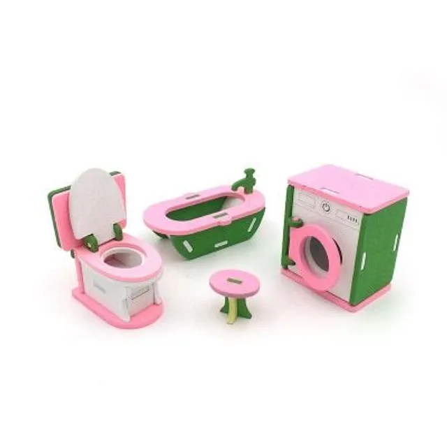 Wooden accessories for dolls