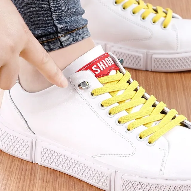 Elastic shoe laces without lacing