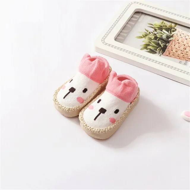 Baby socks with animal