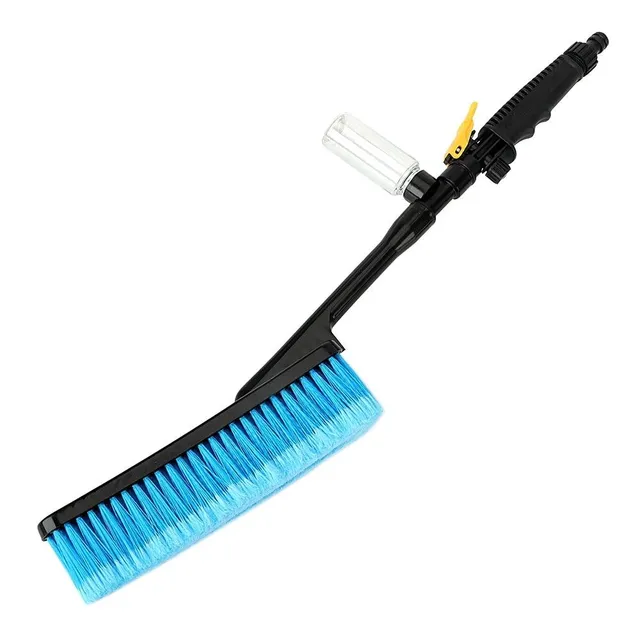 Flow brush for washing cars